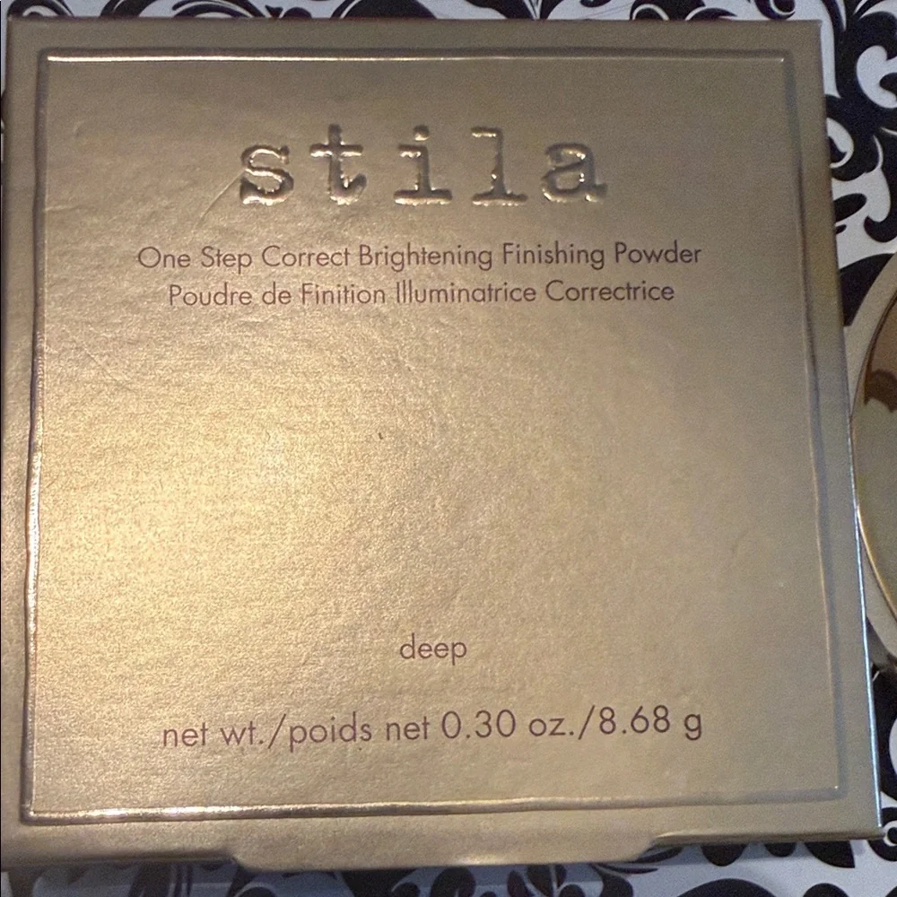 Stila One Step Correct Brightening Finishing Powder - 🆕